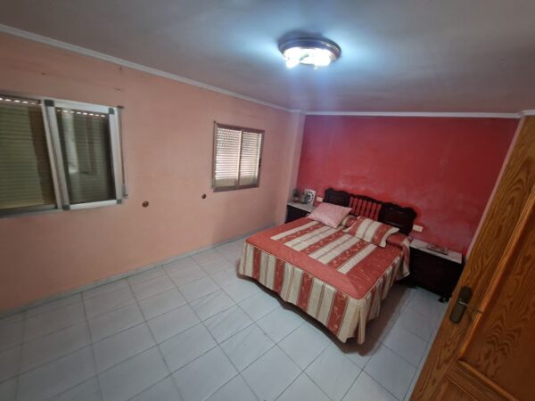 Habitación en vivienda san vicente